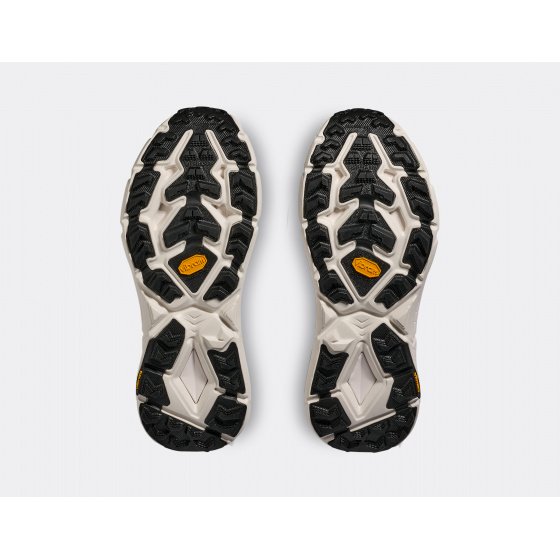 Hoka Mafate Speed 4 Lite Stealth Tech White Black