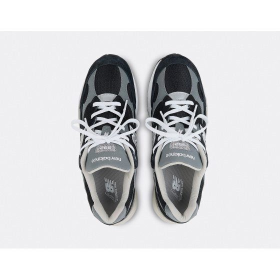 New Balance 992 Black Made in USA