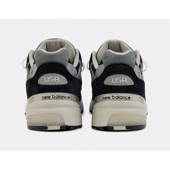 New Balance 992 Black Made in USA