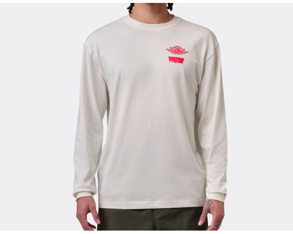 Jordan Long Sleeve T-Shirt Levi’s Pale Ivory