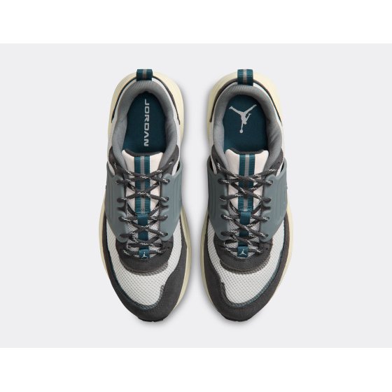 Jordan Trunner O/S Photon Dust Ash Green