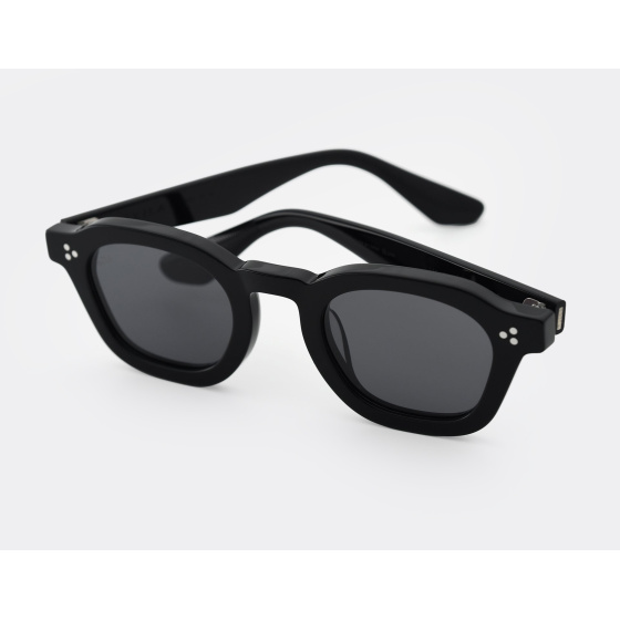 Akila Logos Black