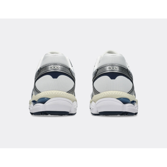 Asics Gel-Cumulus 16 White Midnight