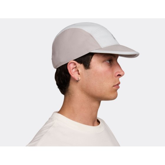 Nike ACG Fly Cap Photon Dust