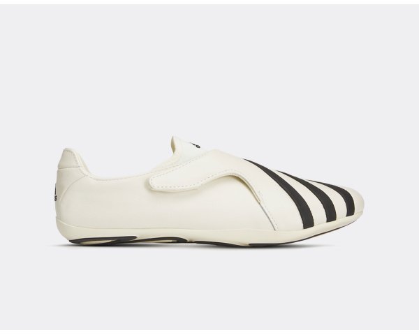 adidas Pharrell Williams Vario Flat Earther Chalk White Black