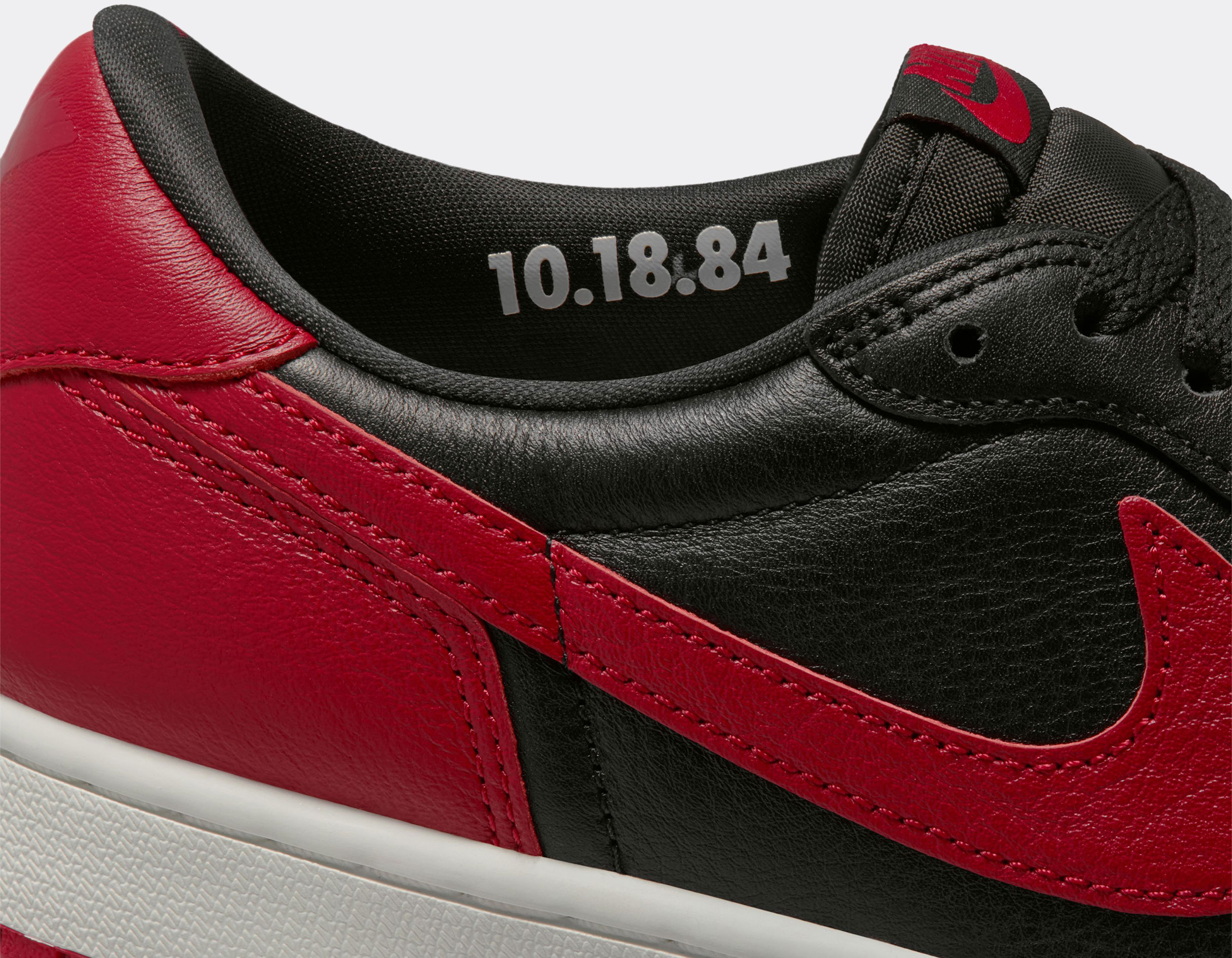 Air Jordan 1 Retro Low OG Banned IW6276-001