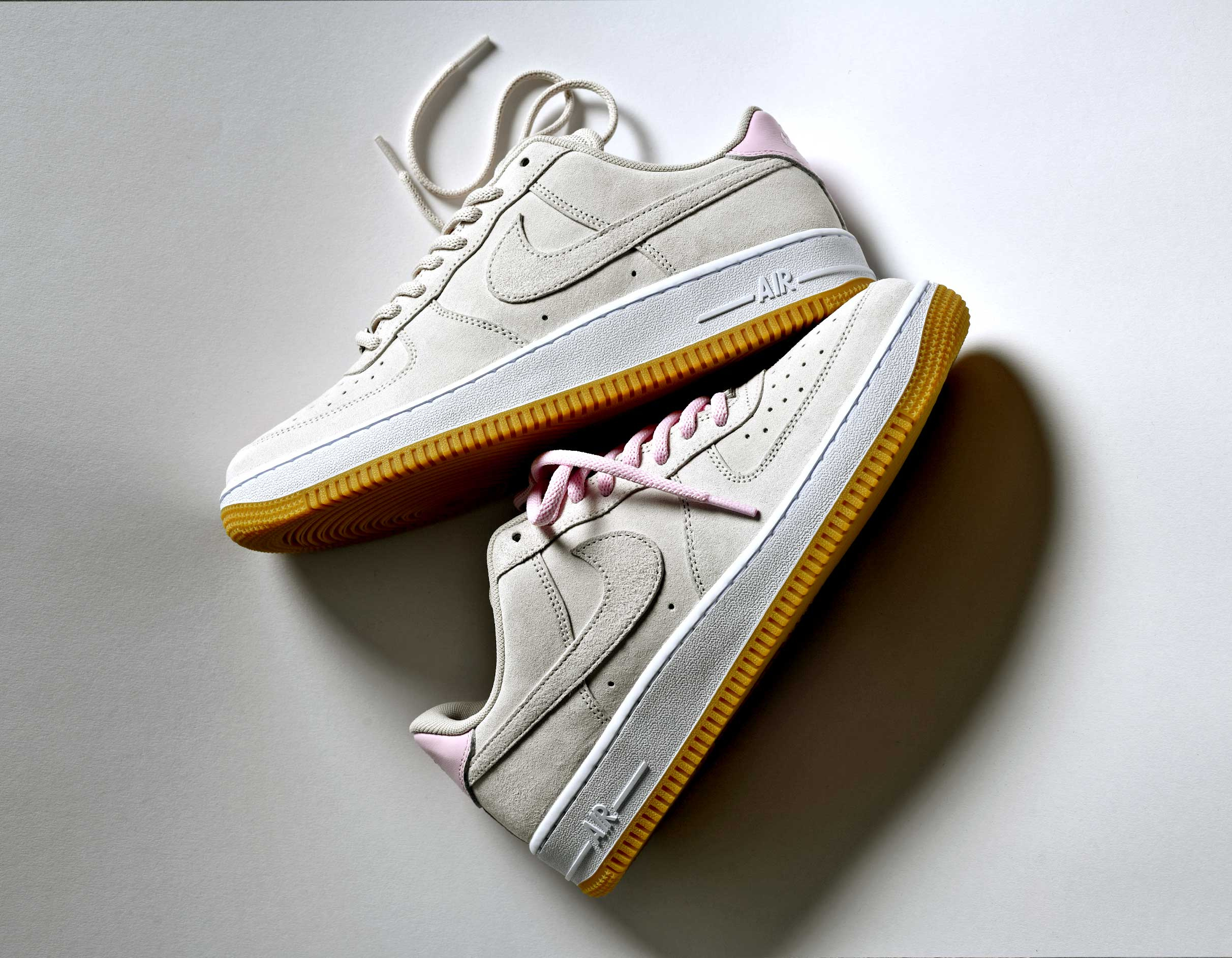 Nike SB Air Force 1 Light Orewood Brown HM8517-100