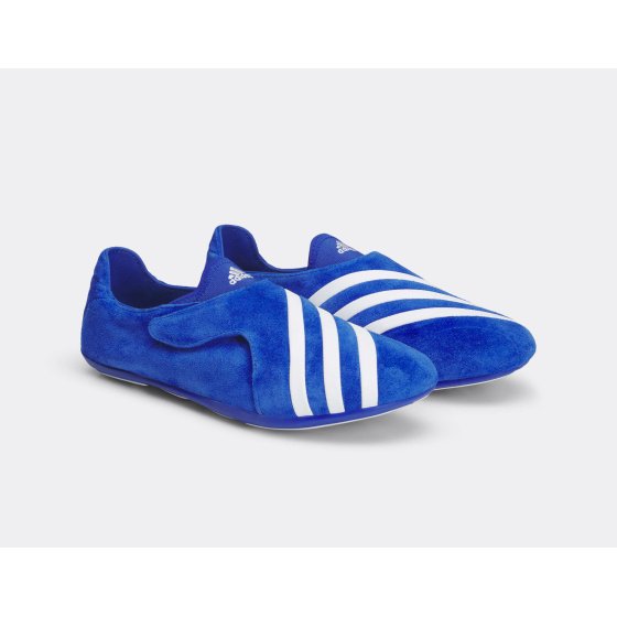adidas Pharrell Williams Vario Flat Earther Blue White
