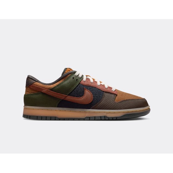 Nike Dunk Low Retro Premium Corduroy Light British Tan