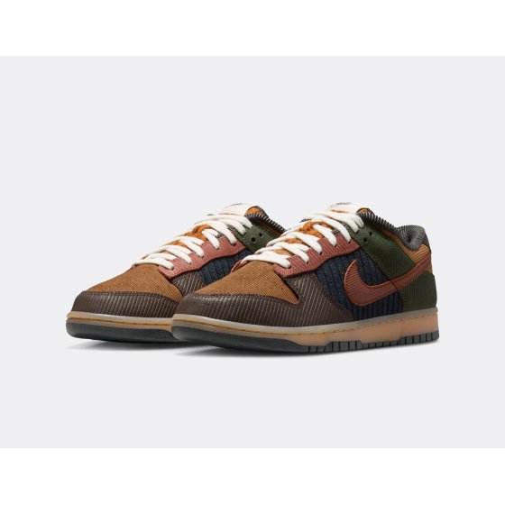 Nike Dunk Low Retro Premium Corduroy Light British Tan