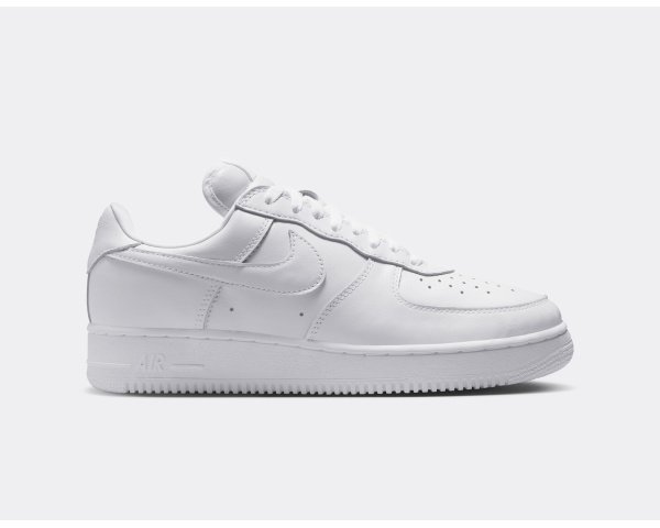 Nike Air Force 1 ’01 Triple White