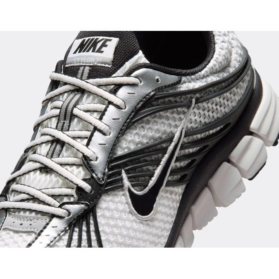 Nike Zoom Skylon 11 Summit White Black