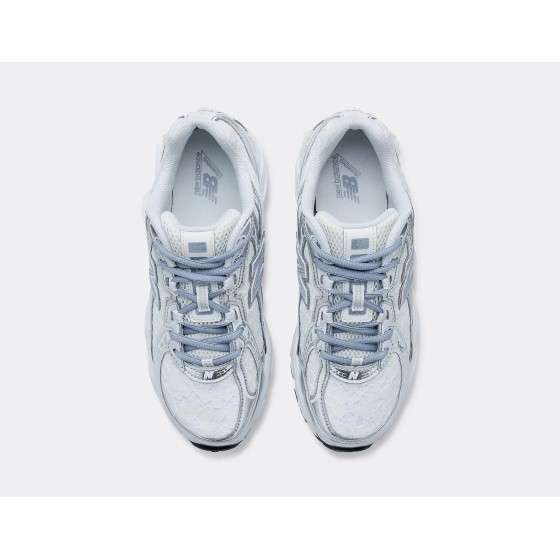 New Balance 740 9DI Linen