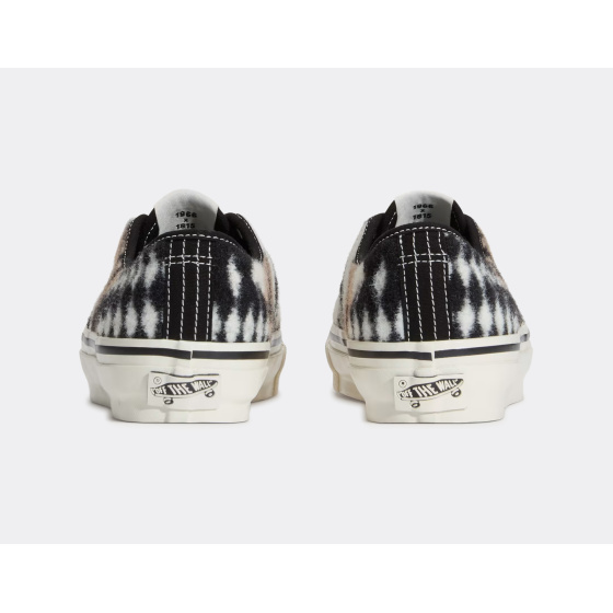 Vans LX Authentic 44 Pringle Black Marshmallow