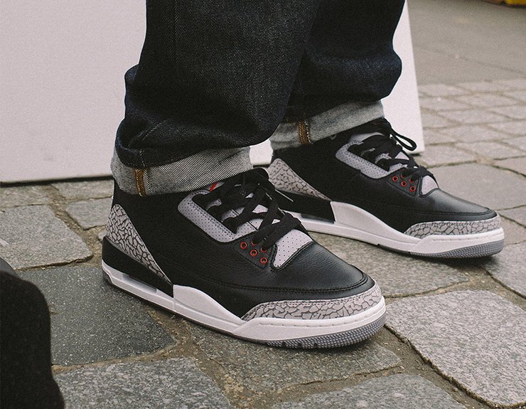 Air Jordan 3 OG Black Cement